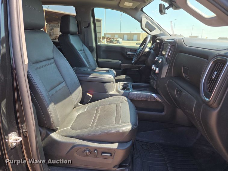 image for item EU3728 2019 GMC Sierra 1500 Crew Cab pickup truck