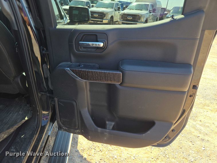 image for item EU3728 2019 GMC Sierra 1500 Crew Cab pickup truck