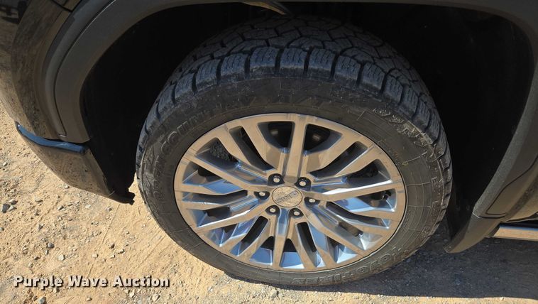 image for item EU3728 2019 GMC Sierra 1500 Crew Cab pickup truck