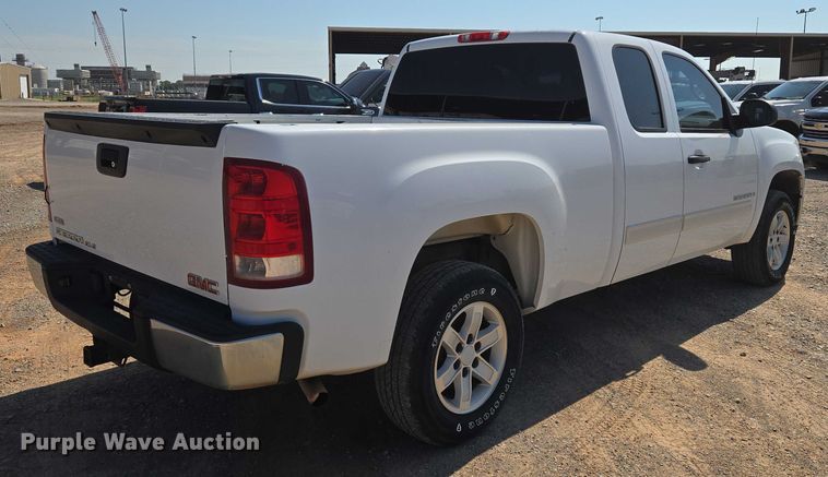 image for item EU3729 2009 GMC Sierra 1500 Ext. Cab pickup truck