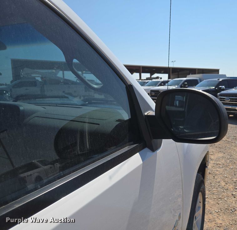 image for item EU3729 2009 GMC Sierra 1500 Ext. Cab pickup truck