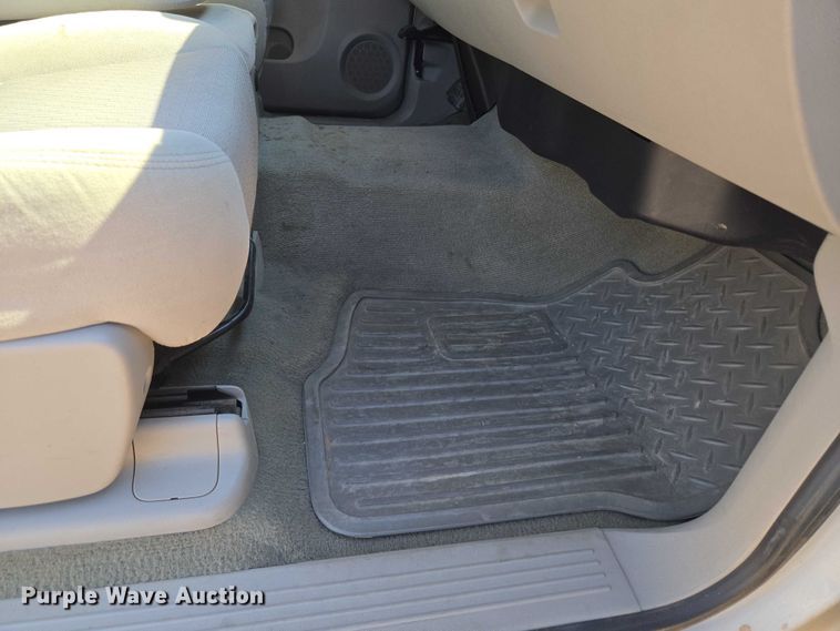 image for item EU3729 2009 GMC Sierra 1500 Ext. Cab pickup truck