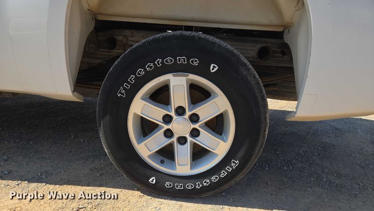 image for item EU3729 2009 GMC Sierra 1500 Ext. Cab pickup truck