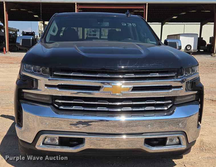 image for item EU3731 2019 Chevrolet Silverado 1500 Crew Cab pickup truck