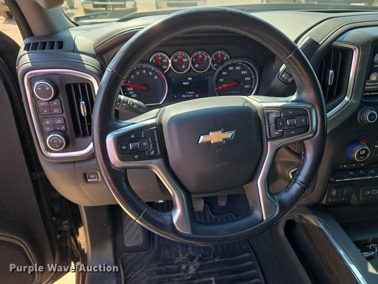 image for item EU3731 2019 Chevrolet Silverado 1500 Crew Cab pickup truck