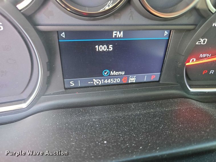 image for item EU3731 2019 Chevrolet Silverado 1500 Crew Cab pickup truck