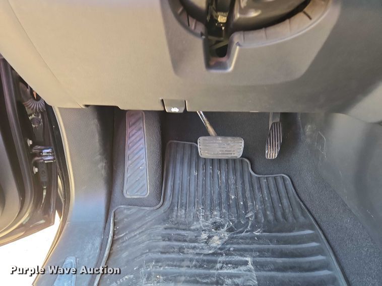 image for item EU3731 2019 Chevrolet Silverado 1500 Crew Cab pickup truck