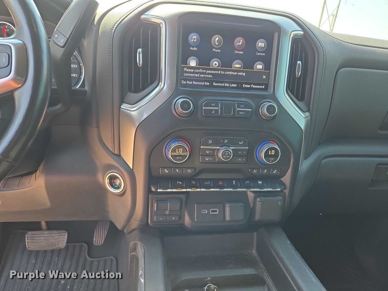 image for item EU3731 2019 Chevrolet Silverado 1500 Crew Cab pickup truck