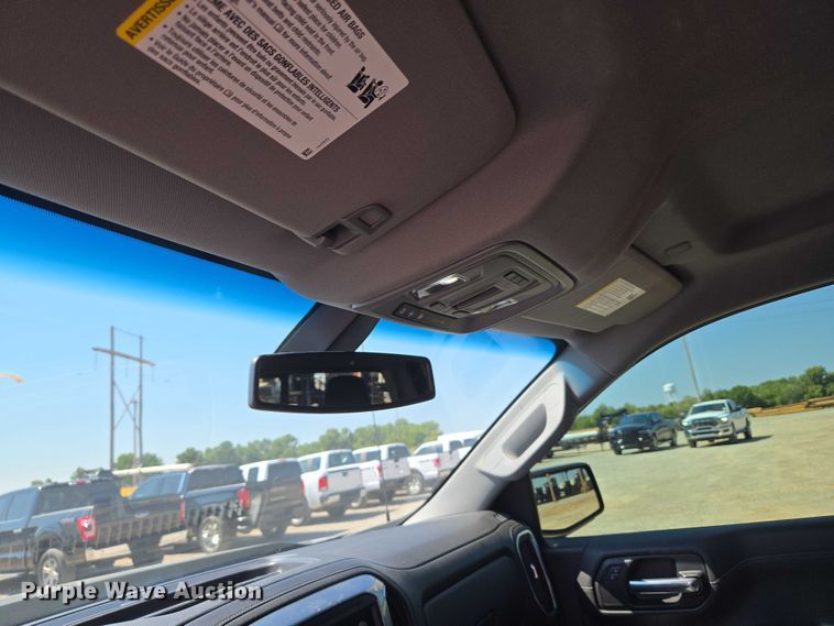 image for item EU3731 2019 Chevrolet Silverado 1500 Crew Cab pickup truck