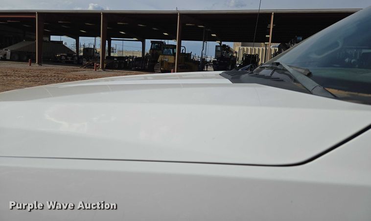 image for item EU3733 2020 Ford F250 Super Duty SuperCab pickup truck cab and chassis