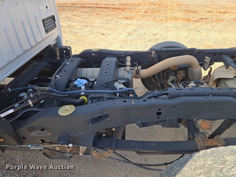 image for item EU3733 2020 Ford F250 Super Duty SuperCab pickup truck cab and chassis