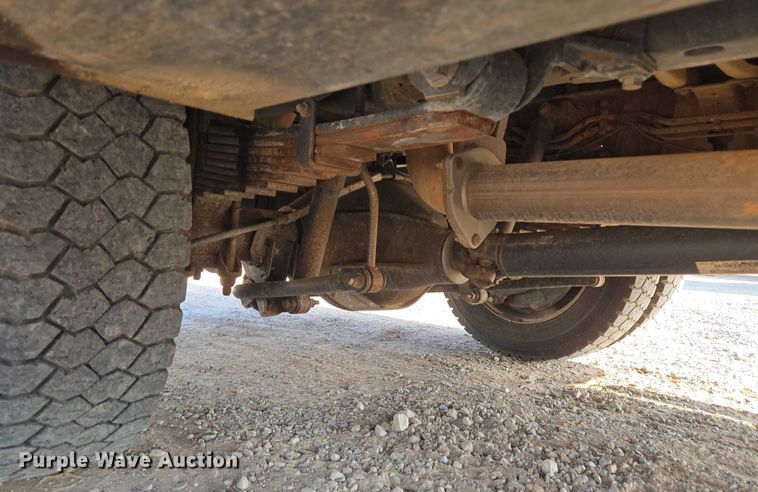 image for item EU3735 2020 Ford F550 SuperCab flatbed truck