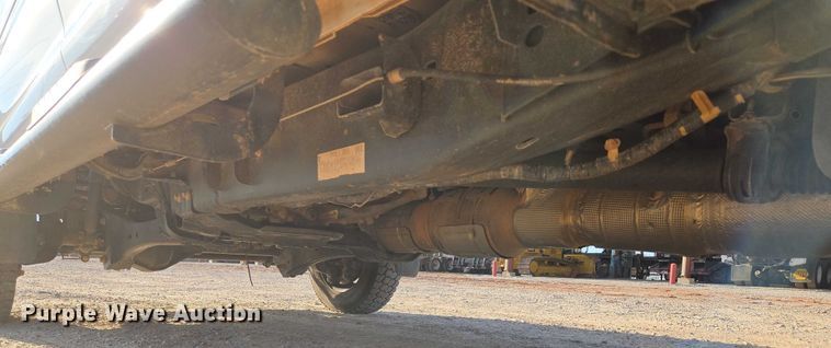 image for item EU3735 2020 Ford F550 SuperCab flatbed truck