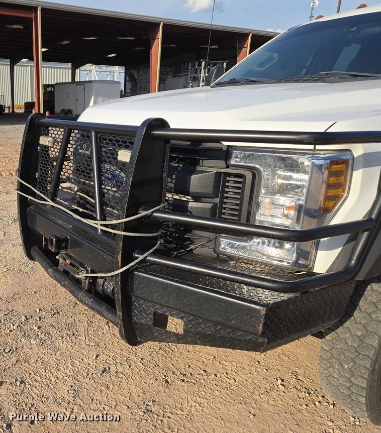 image for item EU3736 2019 Ford F550 SuperCab flatbed truck