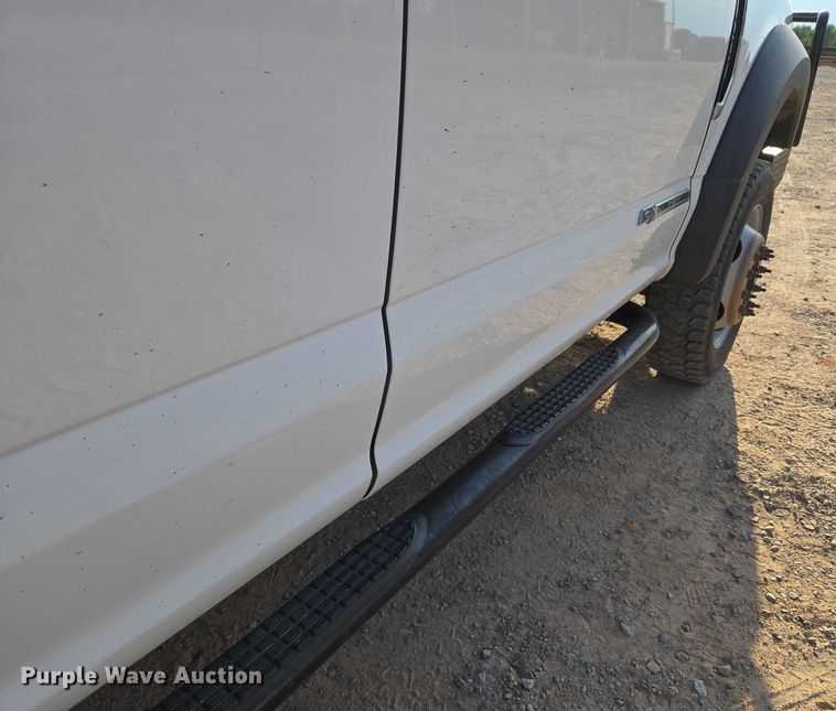 image for item EU3736 2019 Ford F550 SuperCab flatbed truck