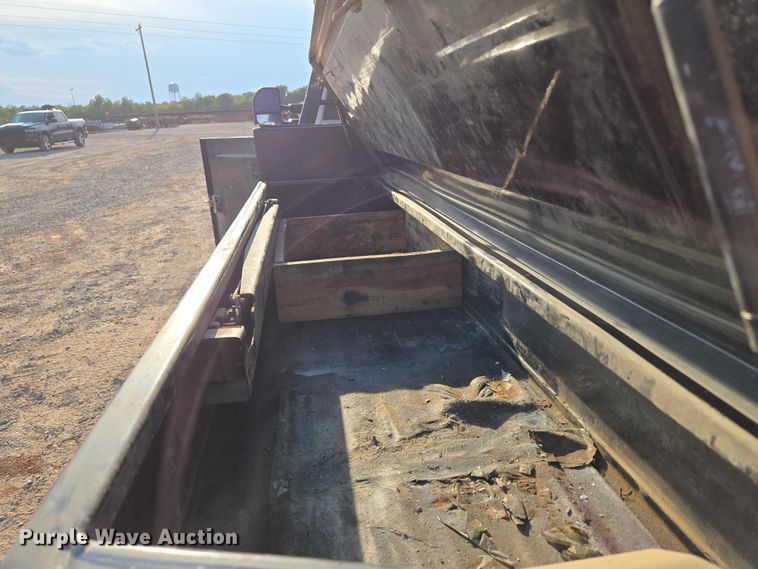 image for item EU3736 2019 Ford F550 SuperCab flatbed truck