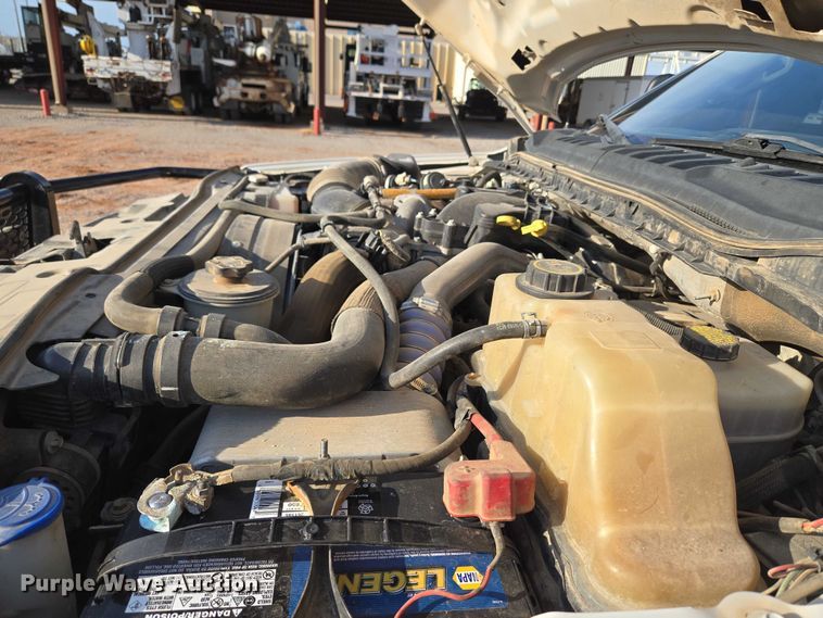 image for item EU3736 2019 Ford F550 SuperCab flatbed truck