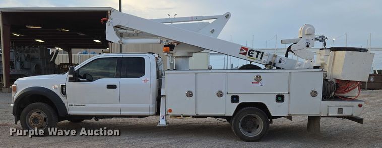 image for item EU3738 2020 Ford F550 bucket truck