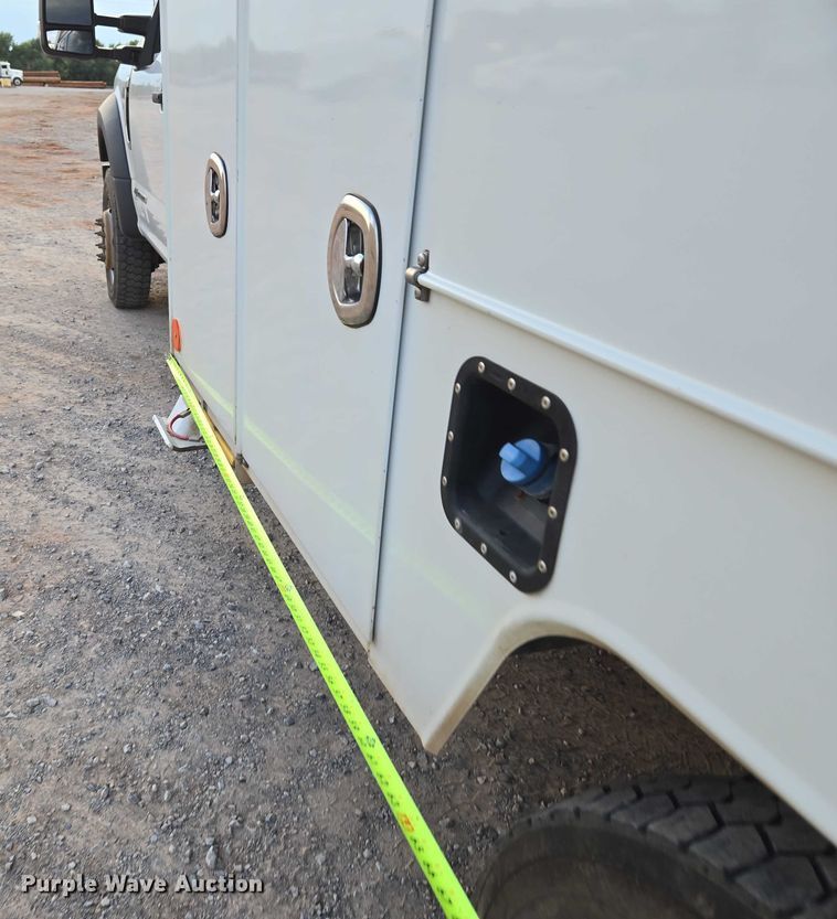 image for item EU3738 2020 Ford F550 bucket truck