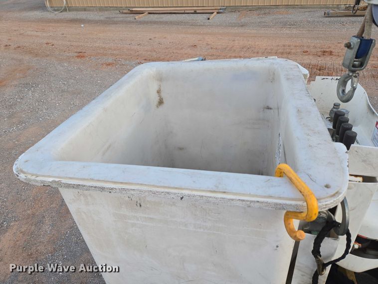 image for item EU3738 2020 Ford F550 bucket truck