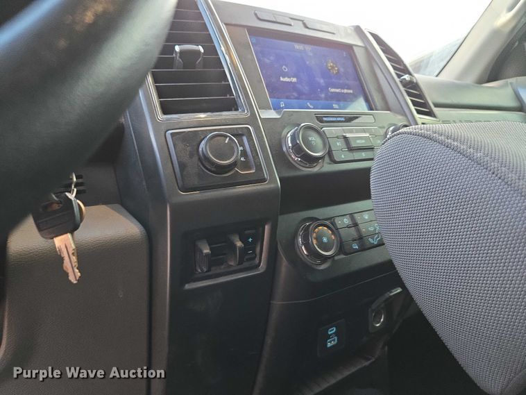 image for item EU3738 2020 Ford F550 bucket truck