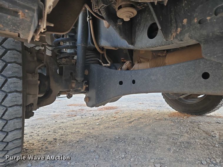 image for item EU3738 2020 Ford F550 bucket truck