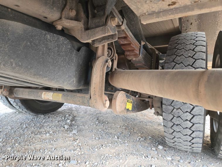 image for item EU3738 2020 Ford F550 bucket truck