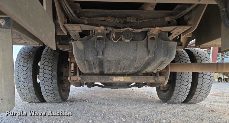 image for item EU3738 2020 Ford F550 bucket truck