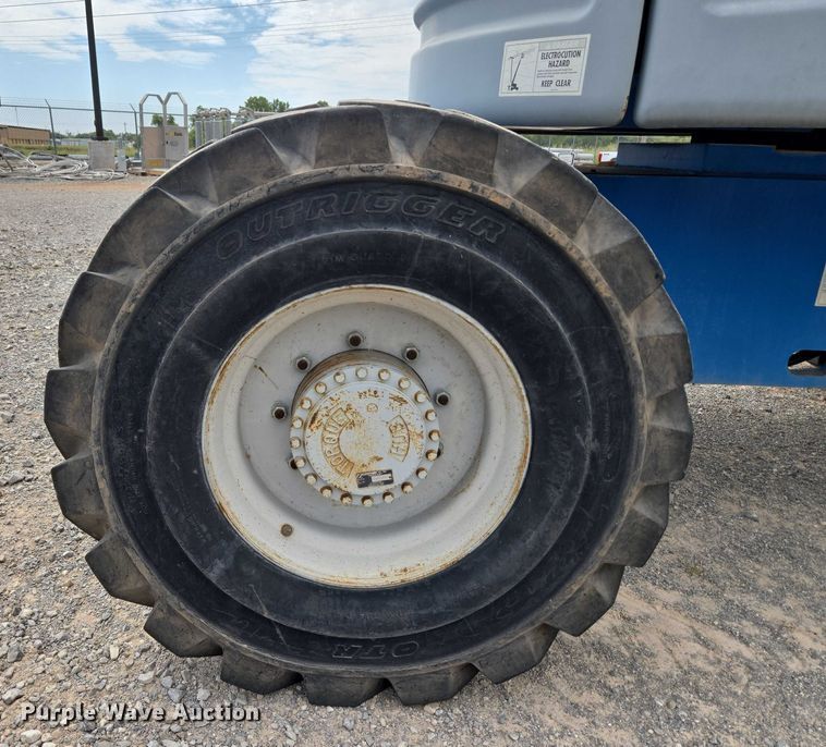 image for item EU3740 2002 Genie Z-60/34 boom lift