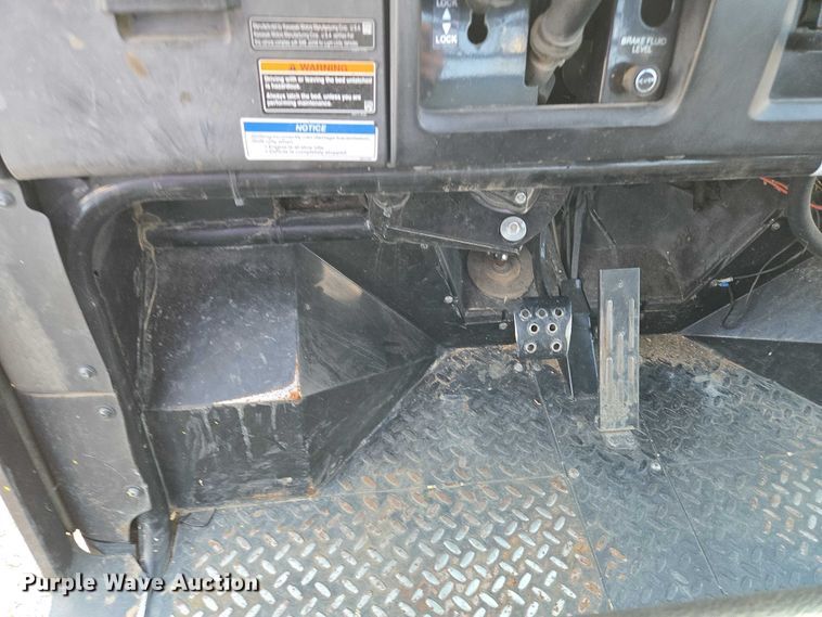 image for item EU3742 2006 Kawasaki 4010 utility vehicle