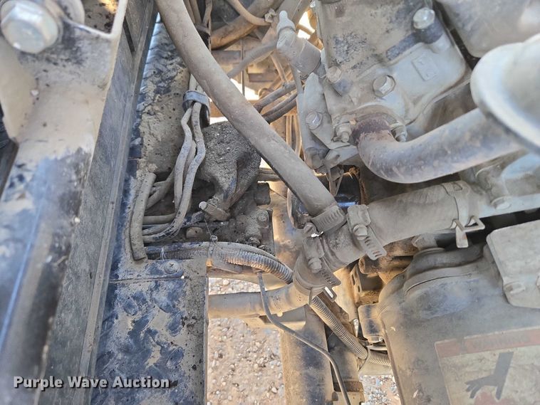 image for item EU3742 2006 Kawasaki 4010 utility vehicle