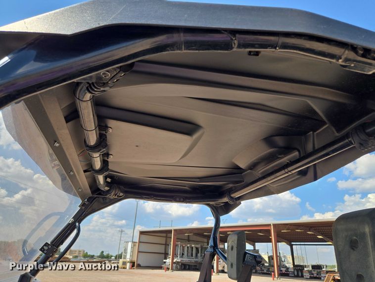 image for item EU3744 2019 Honda Pioneer 1000 utility vehicle