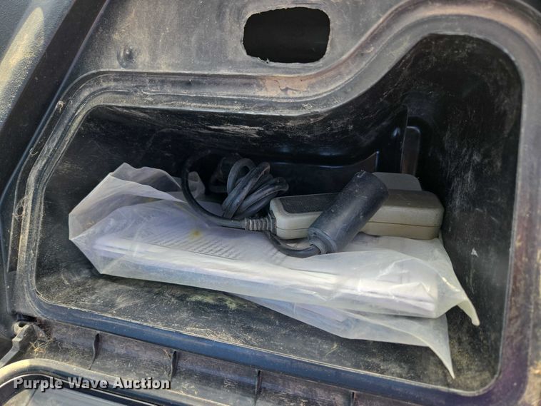 image for item EU3744 2019 Honda Pioneer 1000 utility vehicle