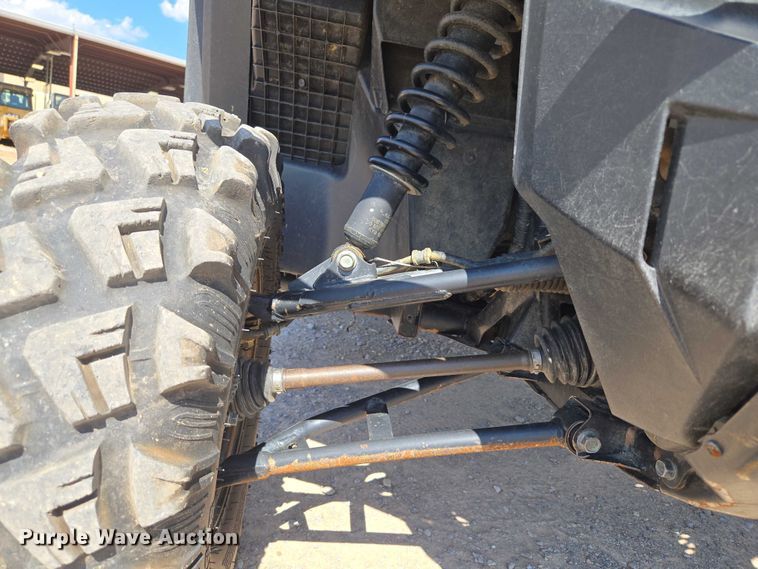 image for item EU3744 2019 Honda Pioneer 1000 utility vehicle