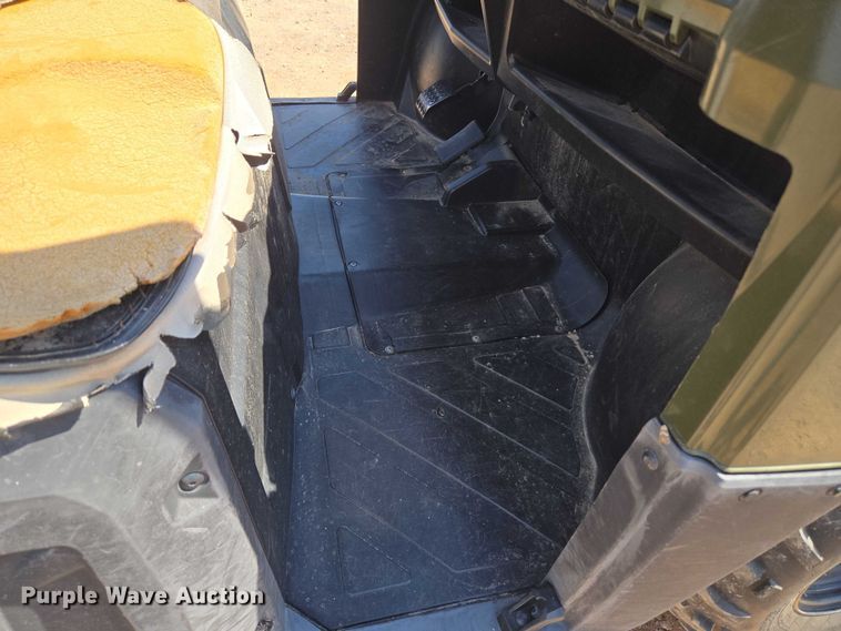 image for item EU3745 2016 Polaris Ranger 800 EFI utility vehicle