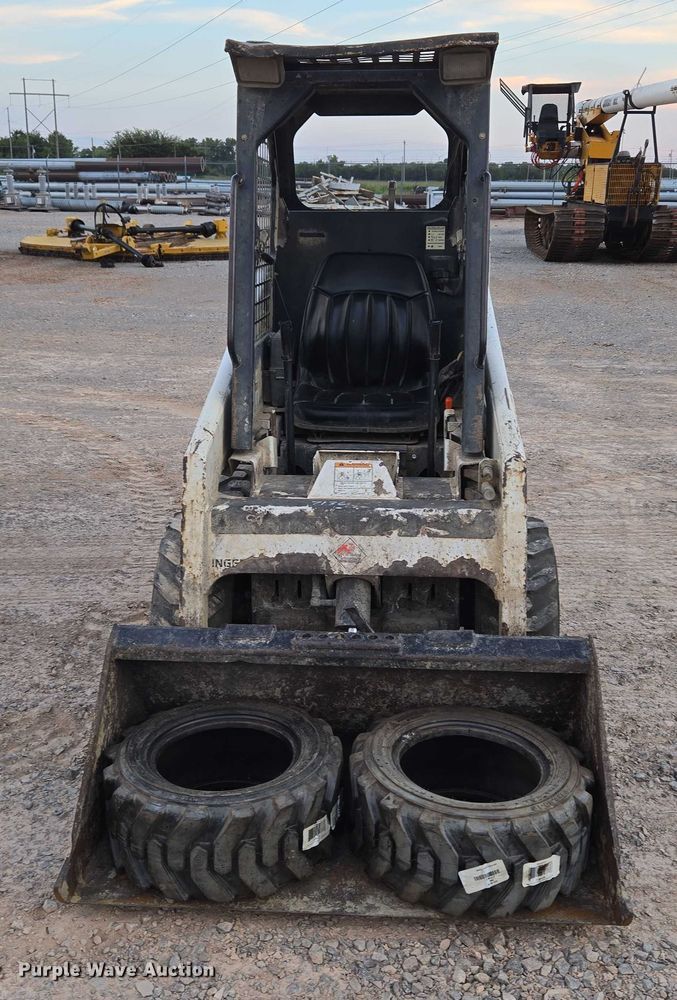 image for item EU3747 2000 Bobcat 453 skid steer loader