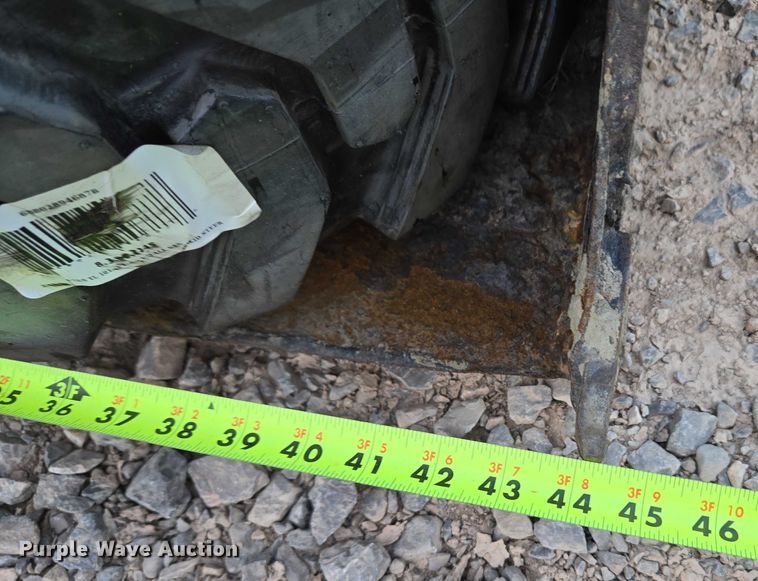 image for item EU3747 2000 Bobcat 453 skid steer loader