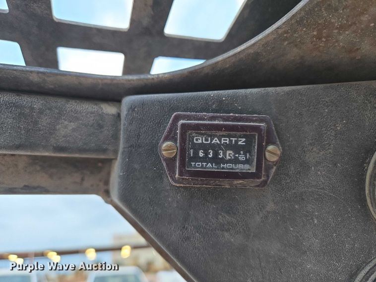 image for item EU3747 2000 Bobcat 453 skid steer loader