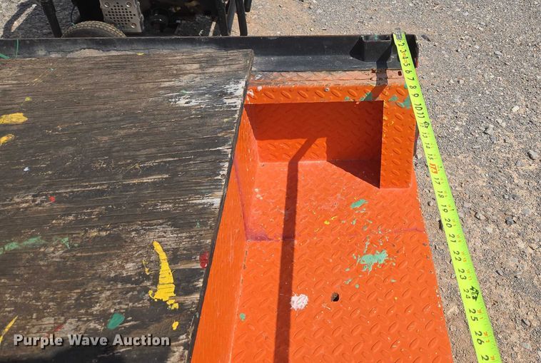 image for item EU3749 2009 Taylor-Dunn B0-210-36 utility vehicle