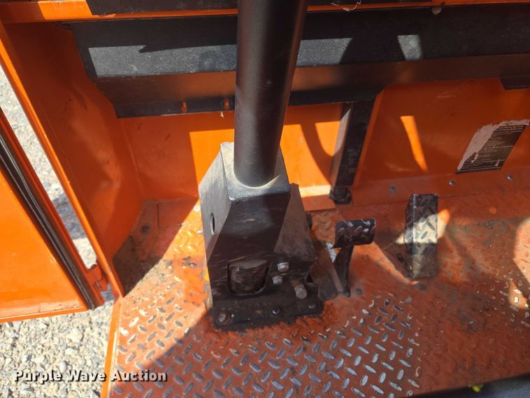 image for item EU3749 2009 Taylor-Dunn B0-210-36 utility vehicle