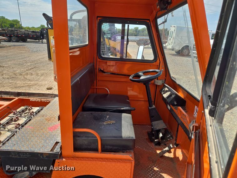 image for item EU3749 2009 Taylor-Dunn B0-210-36 utility vehicle