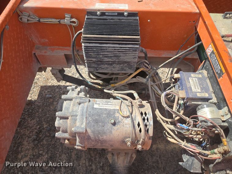 image for item EU3749 2009 Taylor-Dunn B0-210-36 utility vehicle