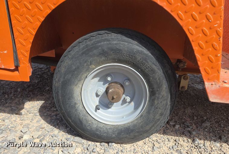 image for item EU3749 2009 Taylor-Dunn B0-210-36 utility vehicle