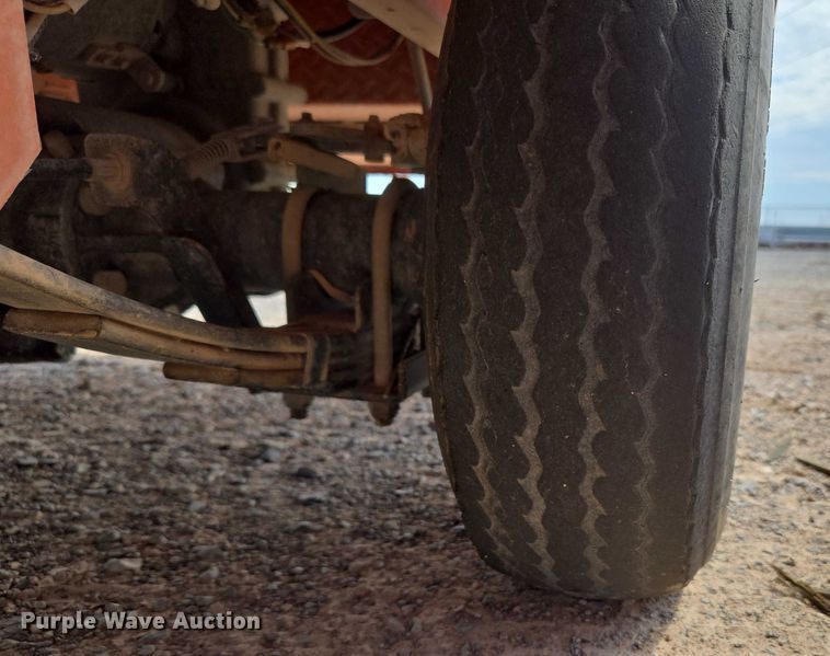 image for item EU3749 2009 Taylor-Dunn B0-210-36 utility vehicle