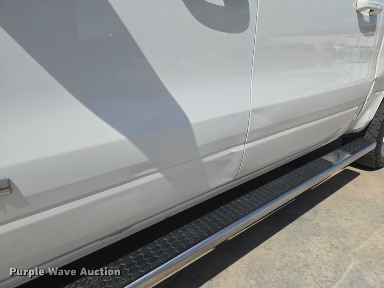 image for item EU3764 2019 RAM 1500 Crew Cab pickup truck