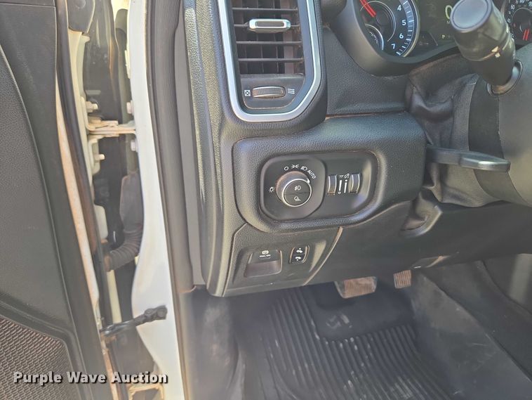 image for item EU3764 2019 RAM 1500 Crew Cab pickup truck