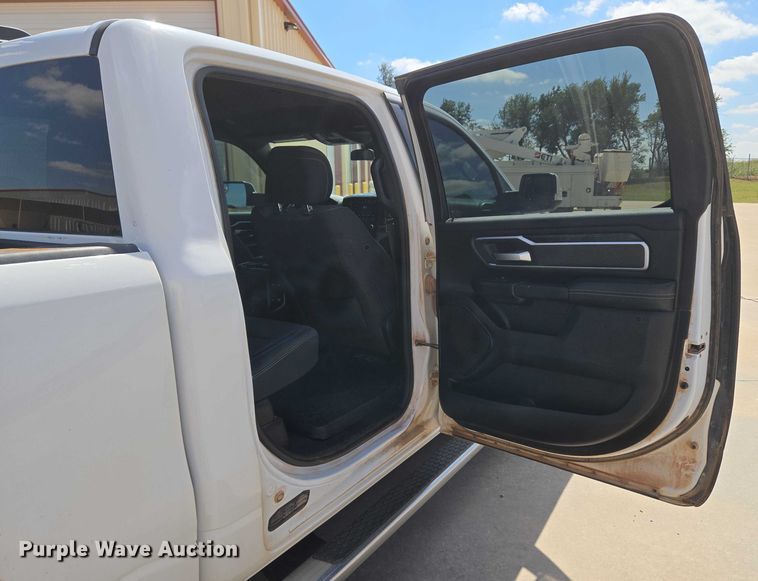 image for item EU3764 2019 RAM 1500 Crew Cab pickup truck