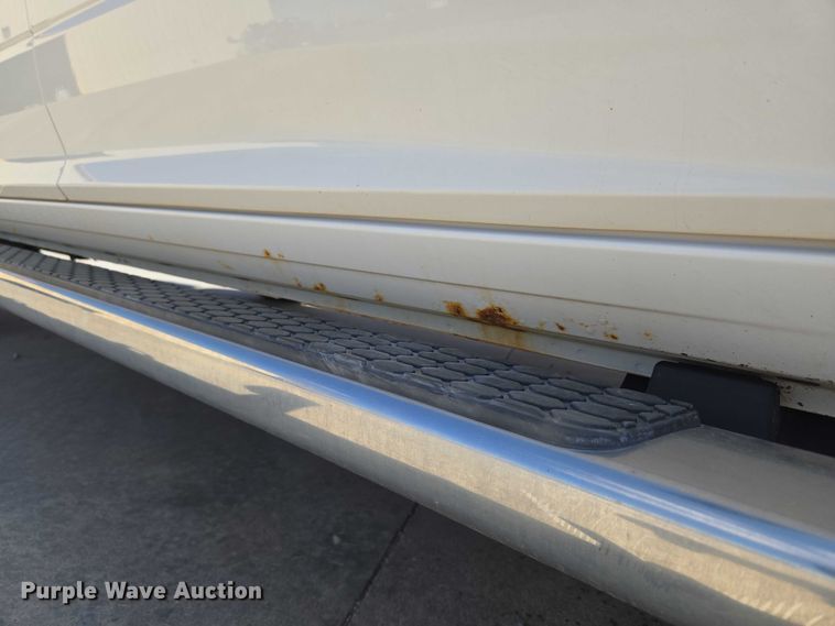 image for item EU3765 2015 Dodge Ram  1500 Crew Cab pickup truck