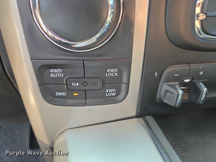 image for item EU3765 2015 Dodge Ram  1500 Crew Cab pickup truck