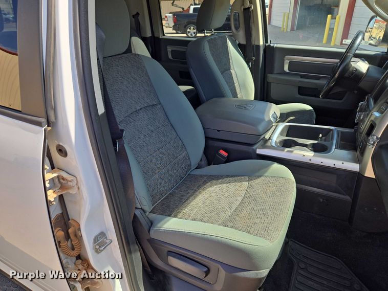 image for item EU3765 2015 Dodge Ram  1500 Crew Cab pickup truck